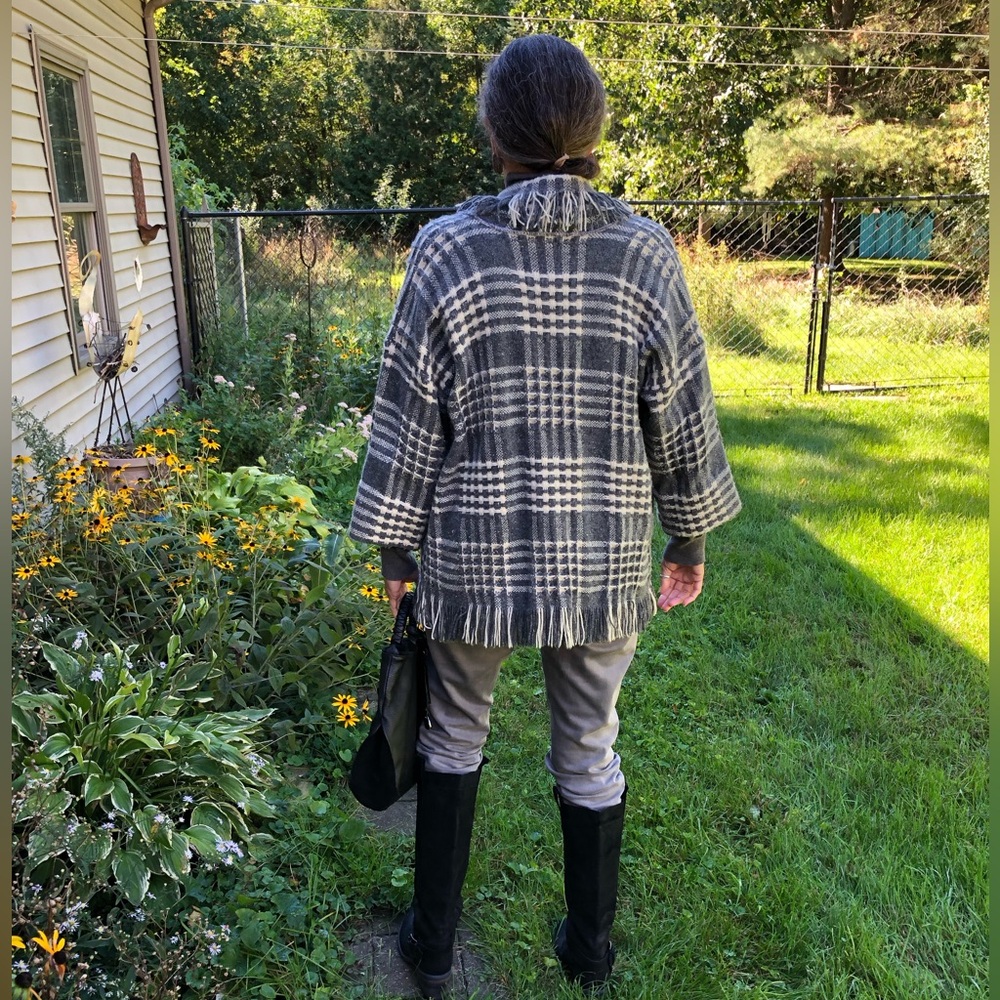 S Vintage Faribo Wool Plaid Blanket Coat Jacket 🐰 - Picture 2 of 8